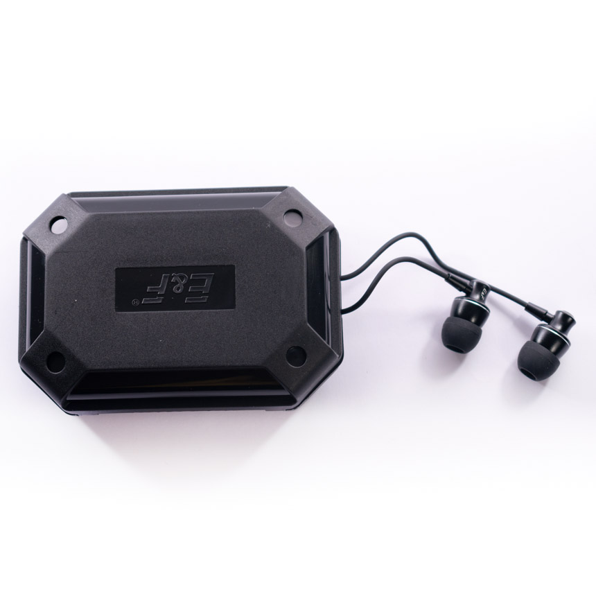 Audifonos Control y Regulador de Volumen Conector 3.5mm Speaker 10 mm Color Negro Cable 120cm