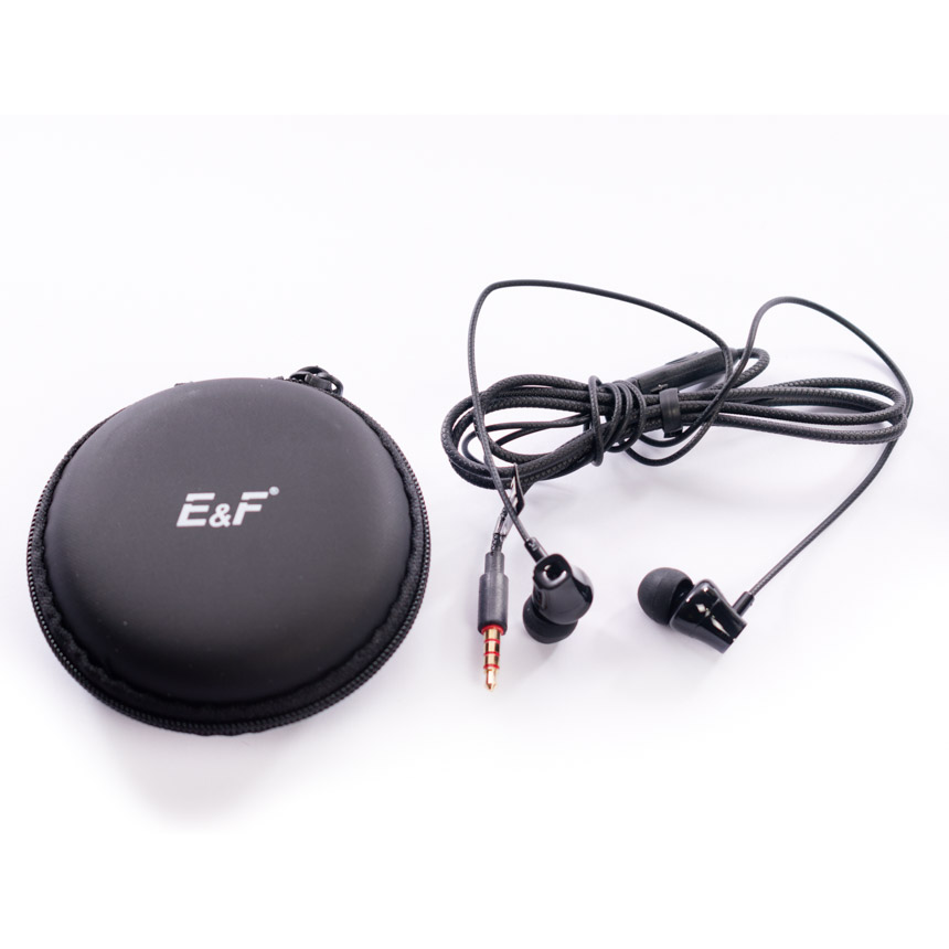 Audifonos Speaker 10mm Colores Negro/Blanco Incluye Estuche