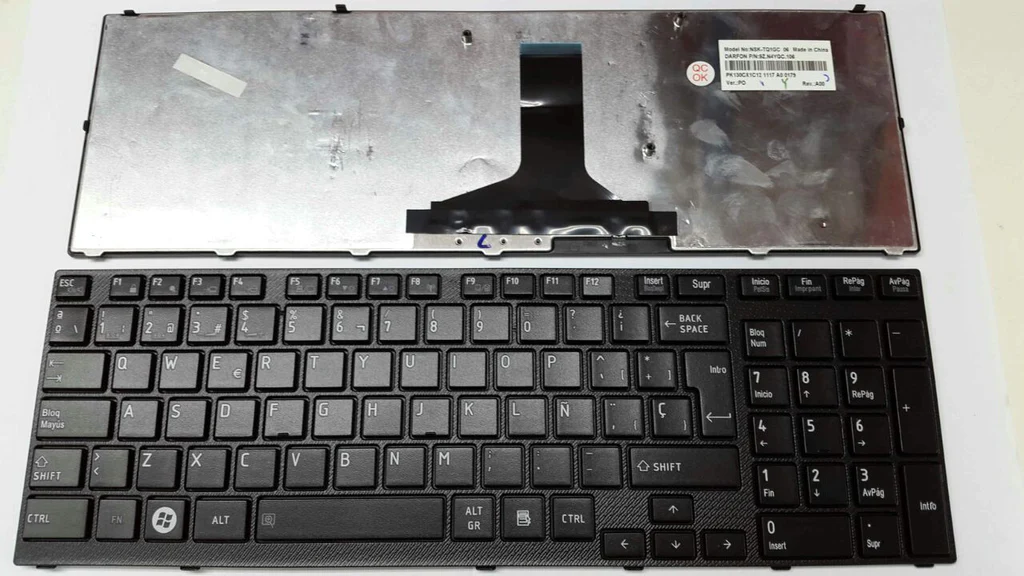 Teclado para Laptop Español TOSHIBA A665-A660 # Negro Frame Numerico